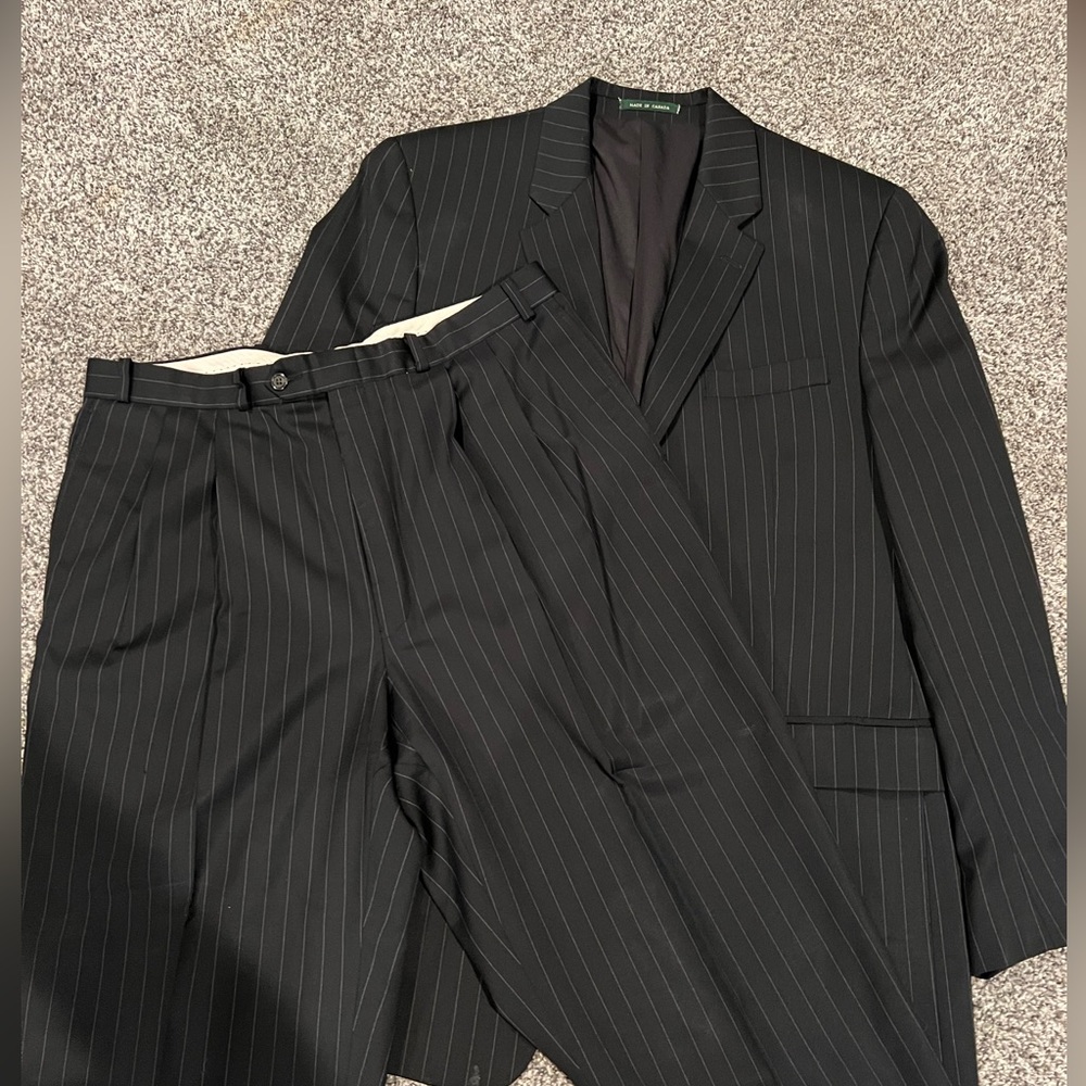 Gorgeous black Ralph Lauren suit with tie
